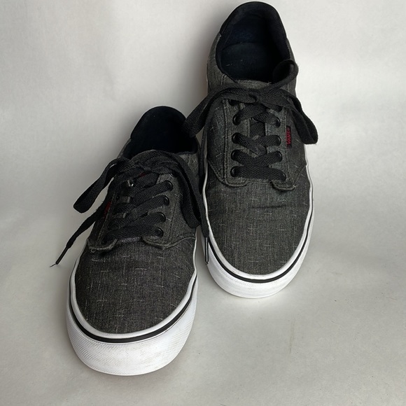 VANS•DARK GRAY CANVAS•MENS 8 / WOMENS 9.5 - Picture 2 of 6